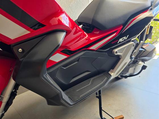 HONDA ADV 